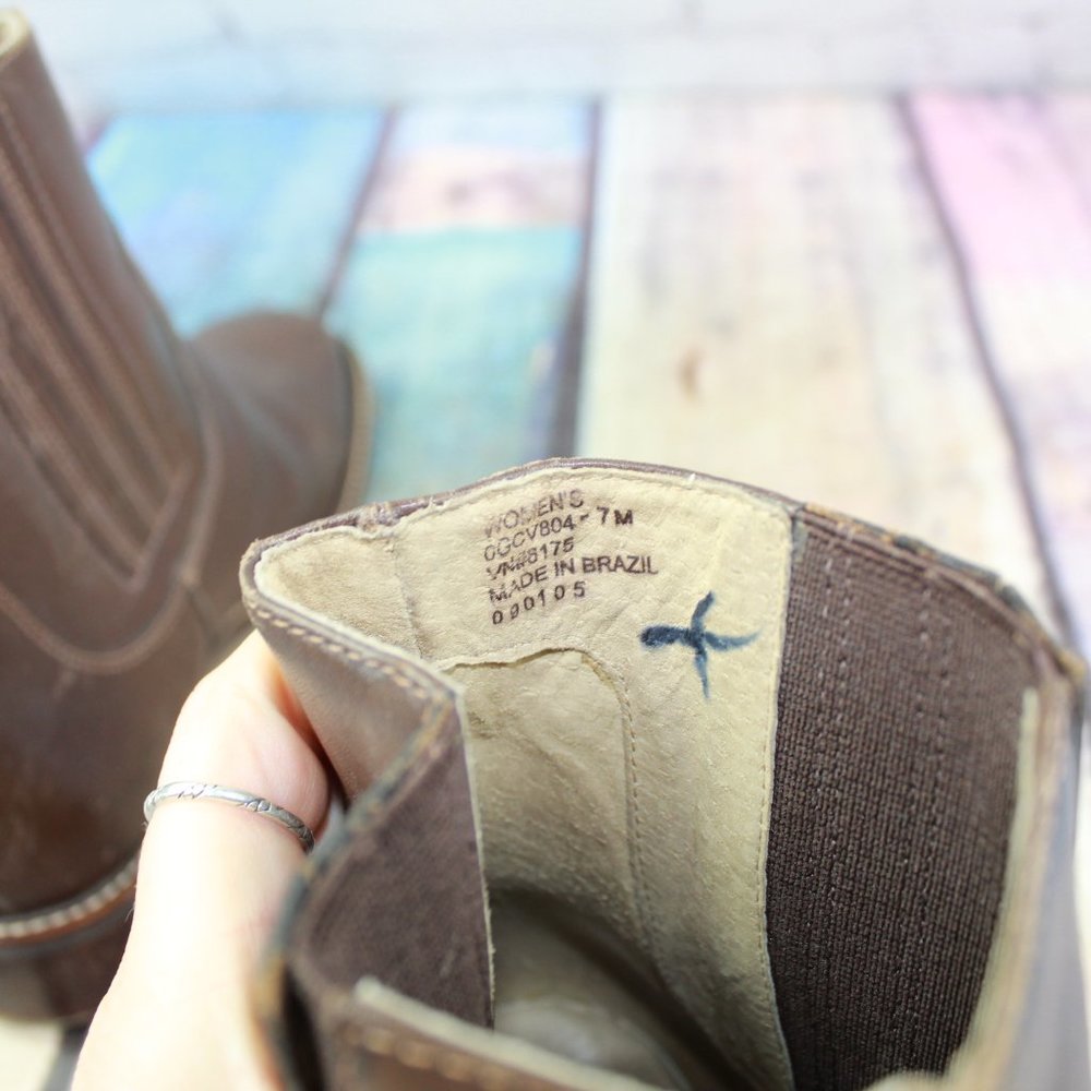LL Bean Women's Brown Leather Ankle Chelsea Pull on Ankle Boots Brazil Made 7 M - Picture 7 of 9